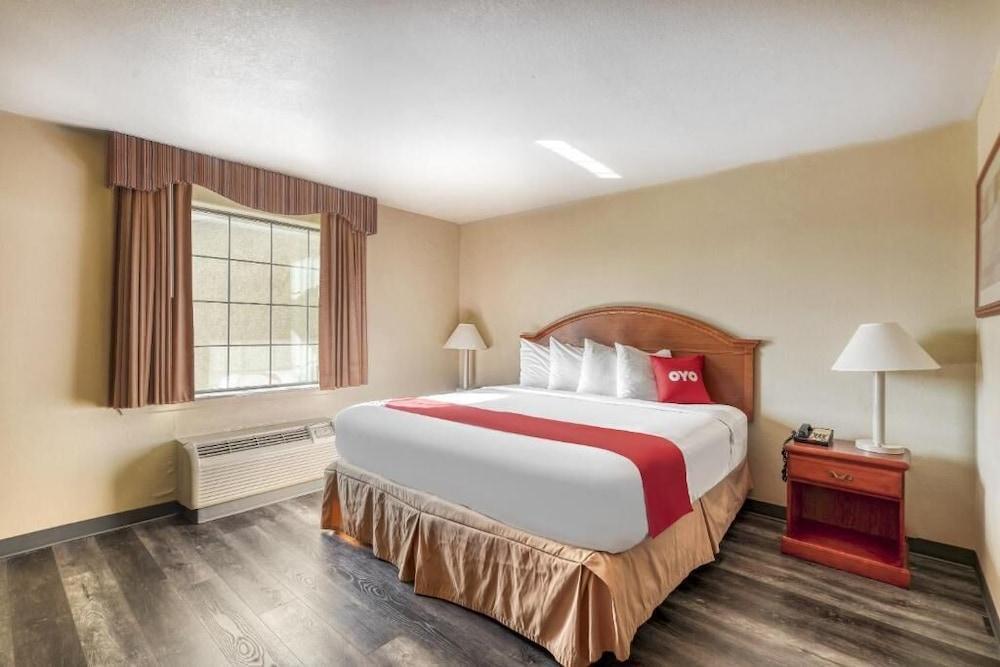 Days Inn & Suites By Wyndham Wichita Falls Bagian luar foto