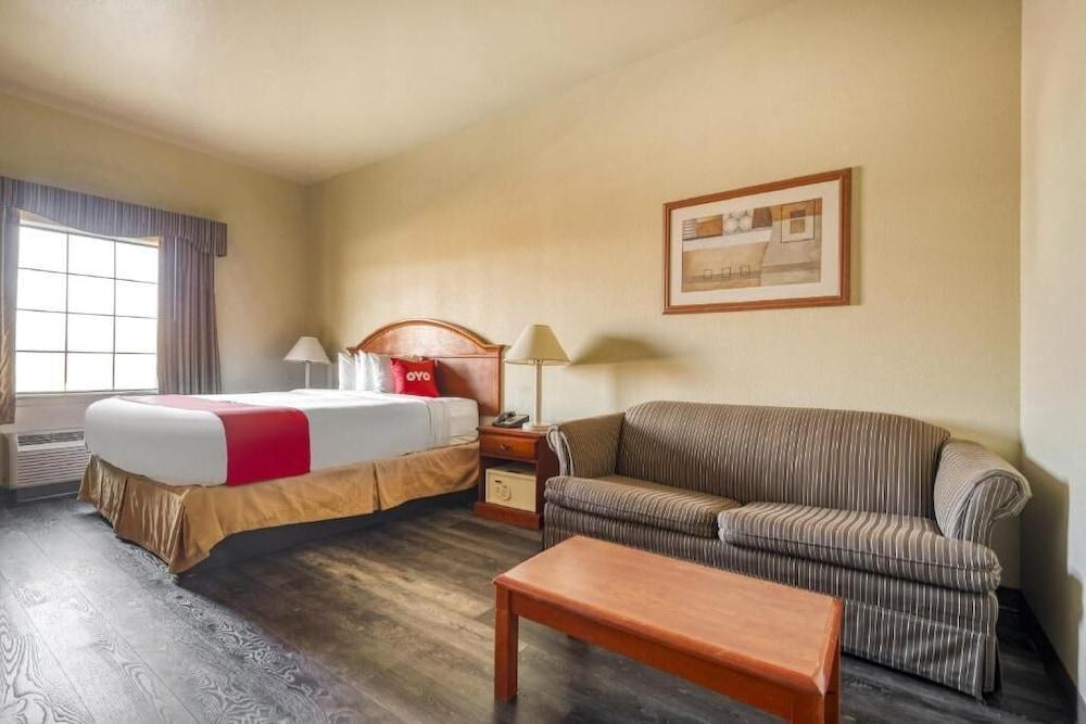 Baymont By Wyndham Wichita Falls Bagian luar foto
